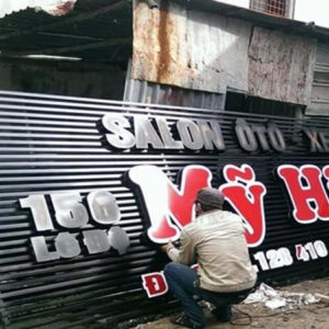 làm biển quảng cáo bằng tôn tại hải phòng